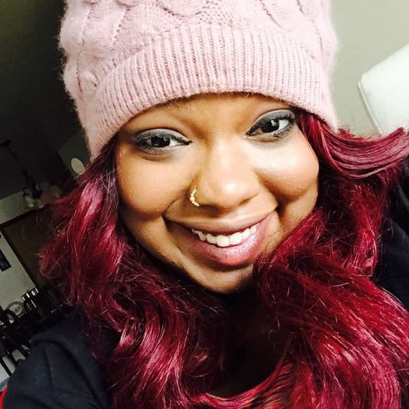 Meet your Posher, Kemi - Picture 1 of 1